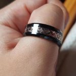 Here’s why it’s smart to keep a lemon in your bedroom all night long