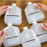 Soak tightly rolled newspaper tubes and 2 simple ingredients and the end result is absolutely mind-blowing!